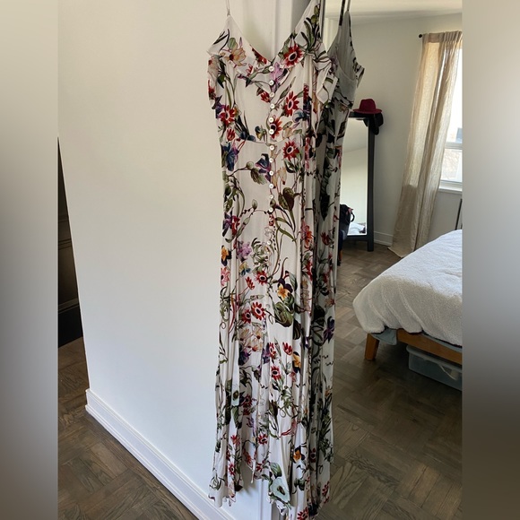Floral Summer Dress - Never Worn - Picture 2 of 9